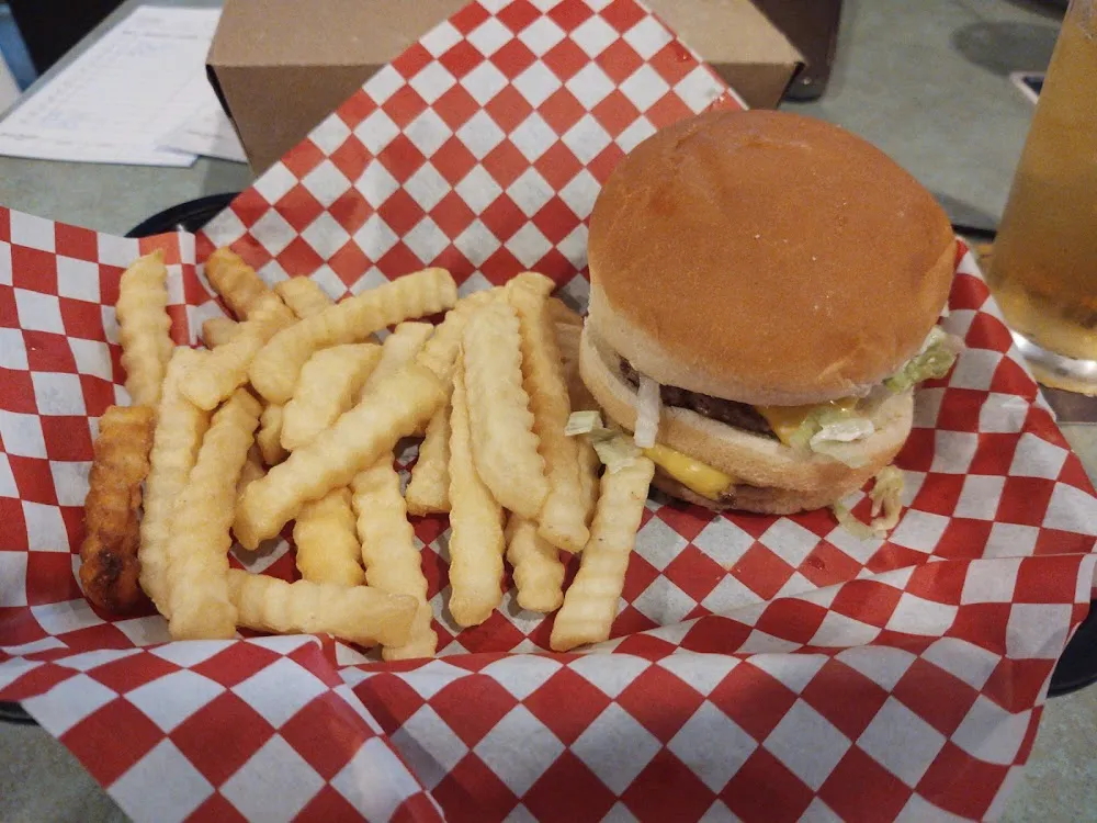Mccauly Burger